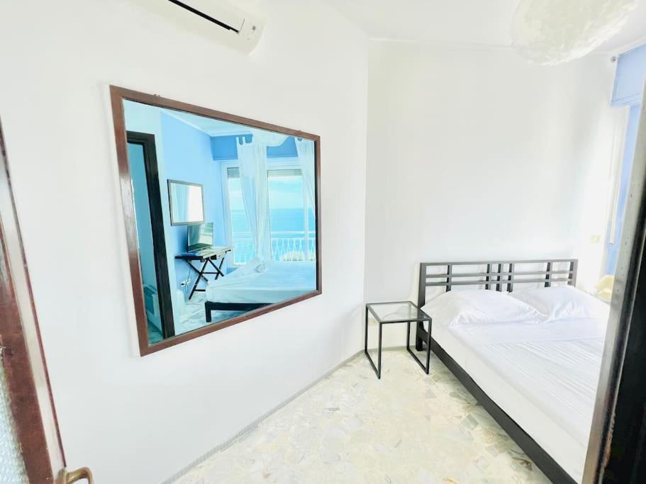 Suite Sunset 22 - Fronte Mare Sanremo Bagian luar foto